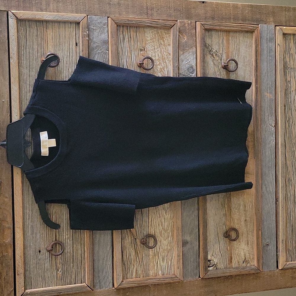 Michael kors black short sleeve cold shoulder sweater top/knit.  Large